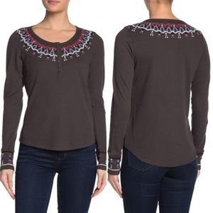 Lucky Brand Embroidered Neck Thermal Henley S